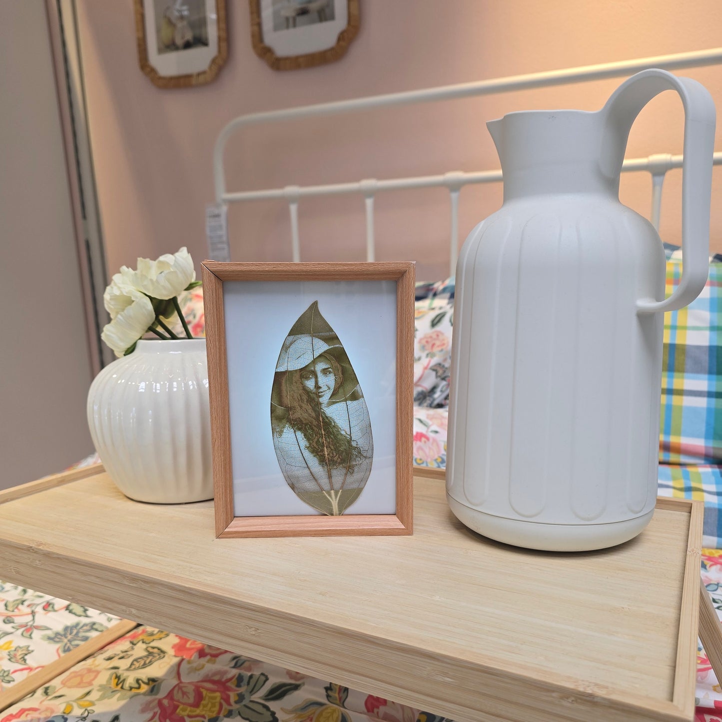 Custom Photo Real Leaf Engraving + 3-Color LED Frame + Personalized Video Keepsake